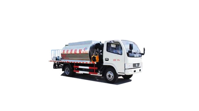 永昌瀝青灑布車CLW5072GLQ5